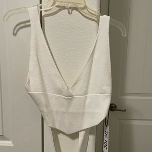 Cropped white top